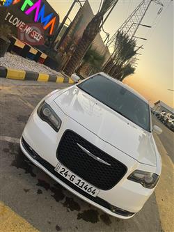 كرايسلر 300